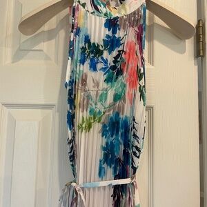 Joseph Ribkoff floral and off white maxi dress. Size 2. With tags. Never worn.